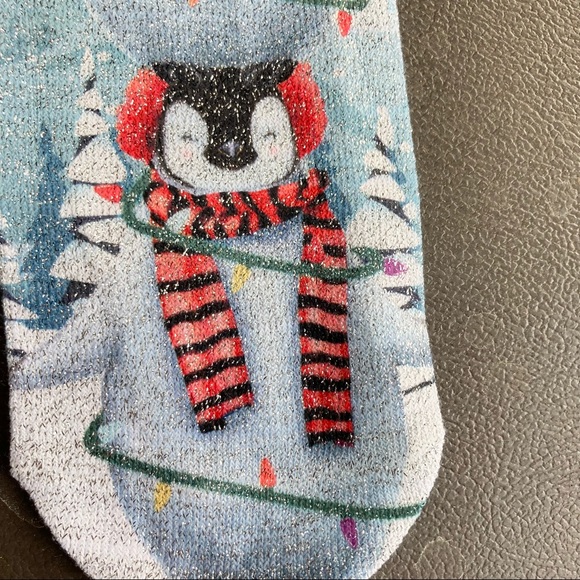 Wondershop GlitterBlue Red Black White Penguin Crew Socks One size fits most - Picture 3 of 11